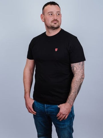 Buckler Black